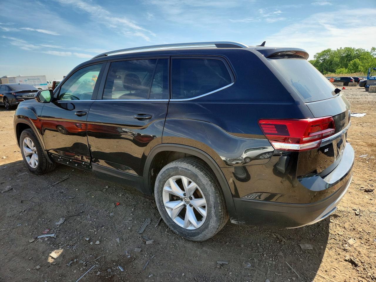 2018 Volkswagen Atlas Se Black vin: 1V2KR2CA8JC505832