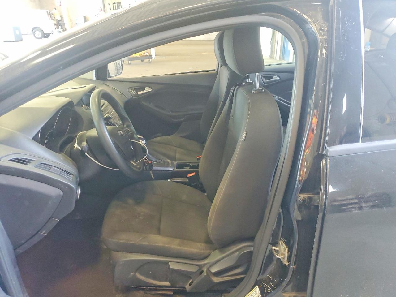 2015 Ford Focus Se Black vin: 1FADP3F29FL209550