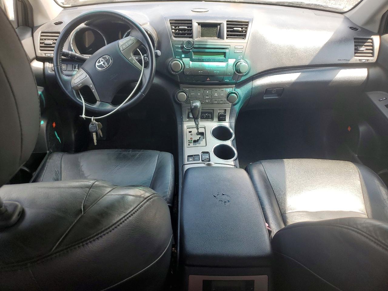 2008 Toyota Highlander Sport Серебряный vin: JTEES43A282025098