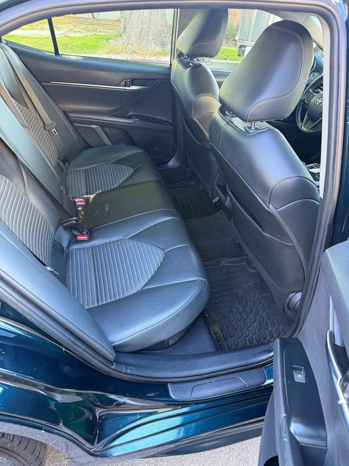 2020 Toyota Camry Hybrid Se Blue vin: 4T1G31AK3LU016262