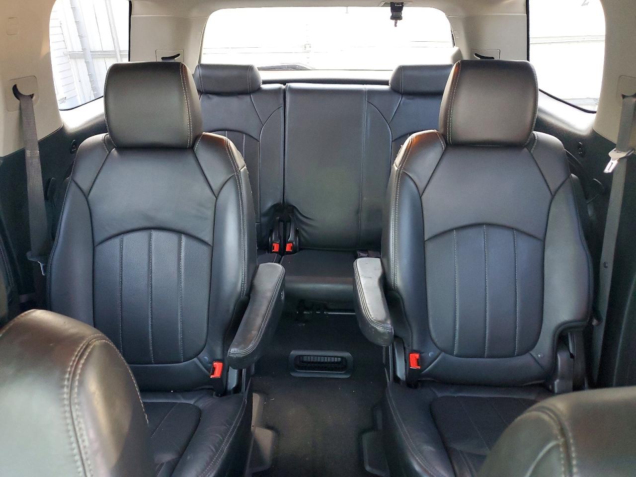2013 Gmc Acadia Denali Silver vin: 1GKKVTKD2DJ117322