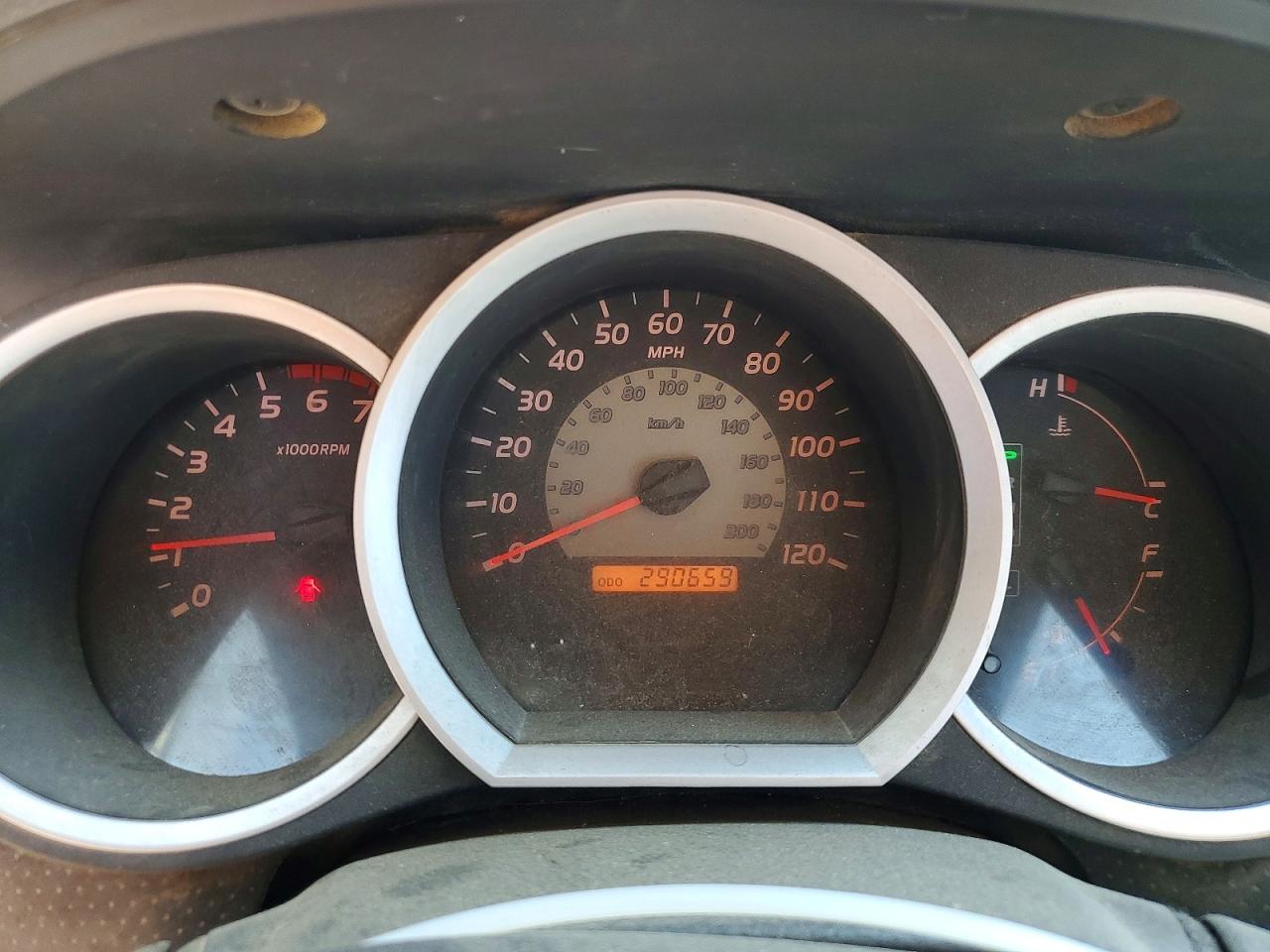 2007 Toyota Tacoma V6 Silver vin: 5TEUU42N17Z455990
