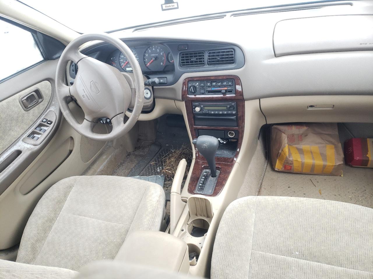2000 Nissan Altima Xe Beige vin: 1N4DL01D2YC206267