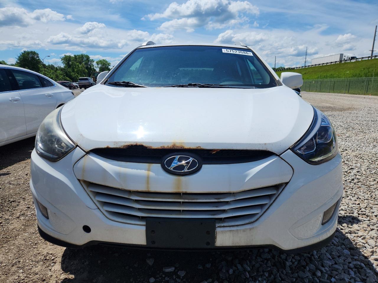 2014 Hyundai Tucson Se White vin: KM8JUCAG6EU875388