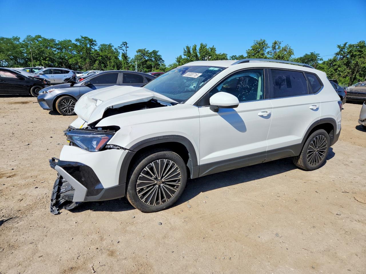 2026 Volkswagen Taos Se White vin: 3VVSC7B29TM041463