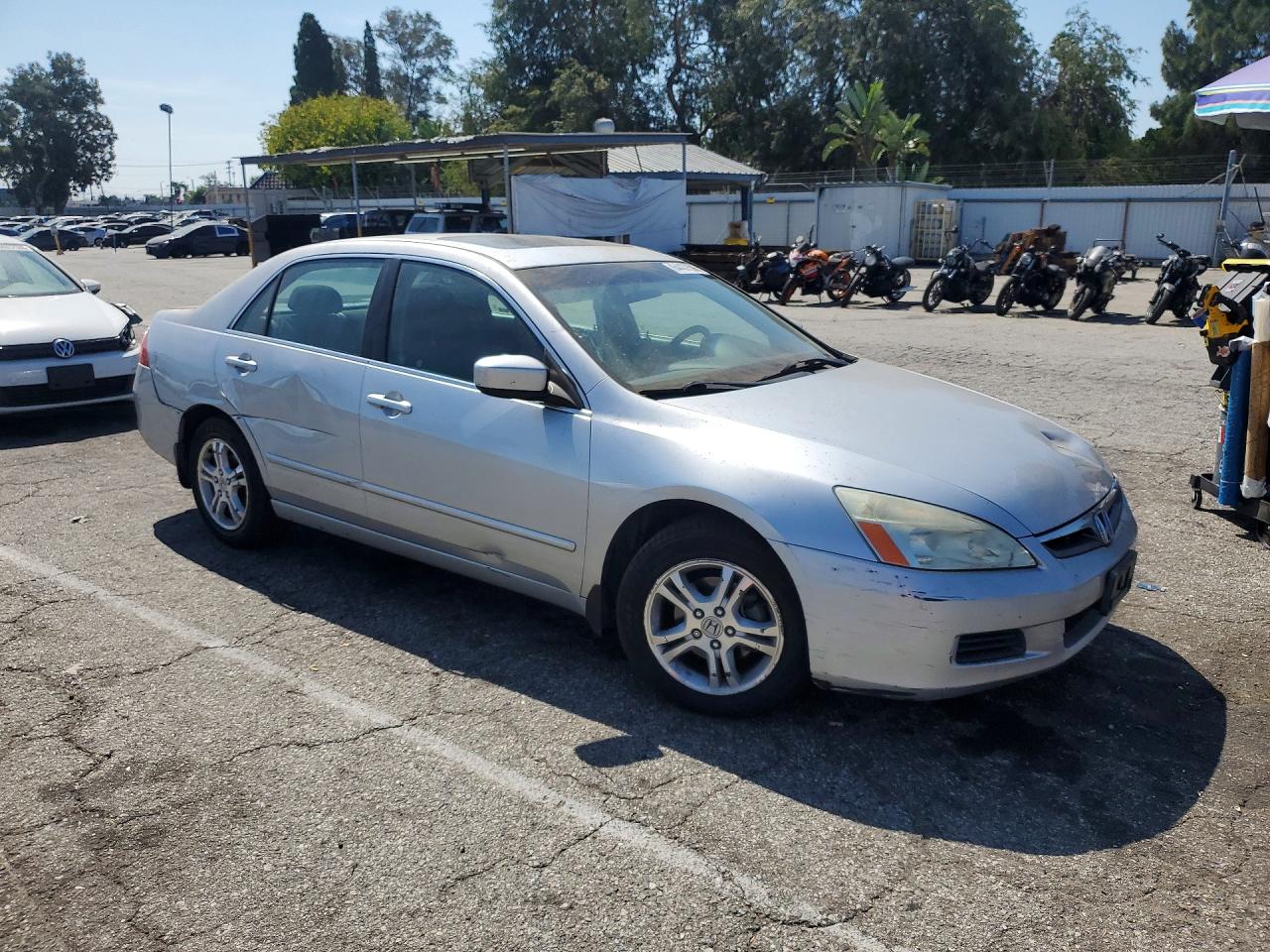 2007 Honda Accord Ex Silver vin: 1HGCM56787A011868