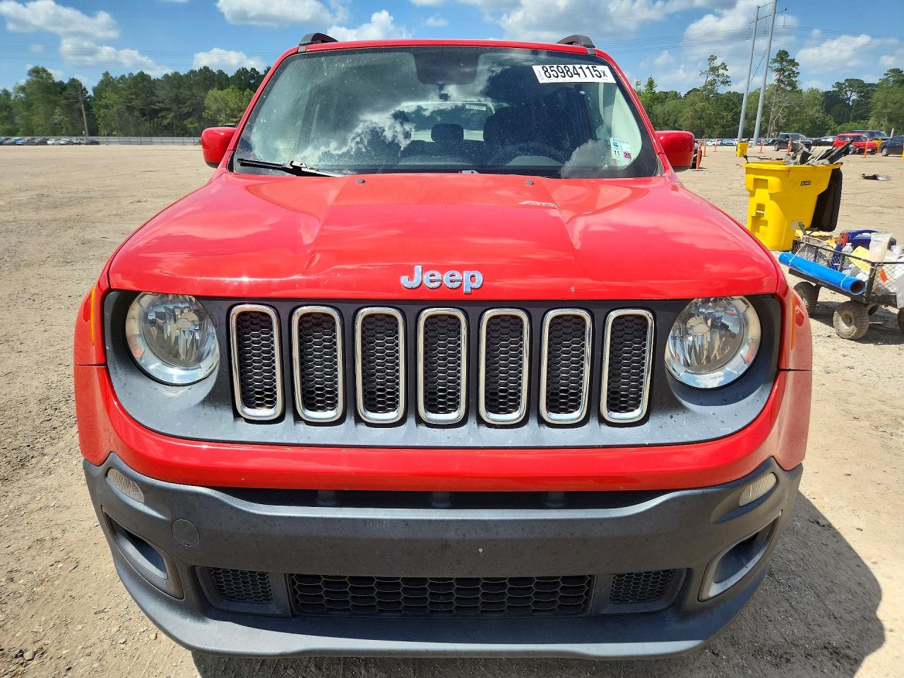 2015 Jeep Renegade Latitude Red vin: ZACCJABTXFPB27932
