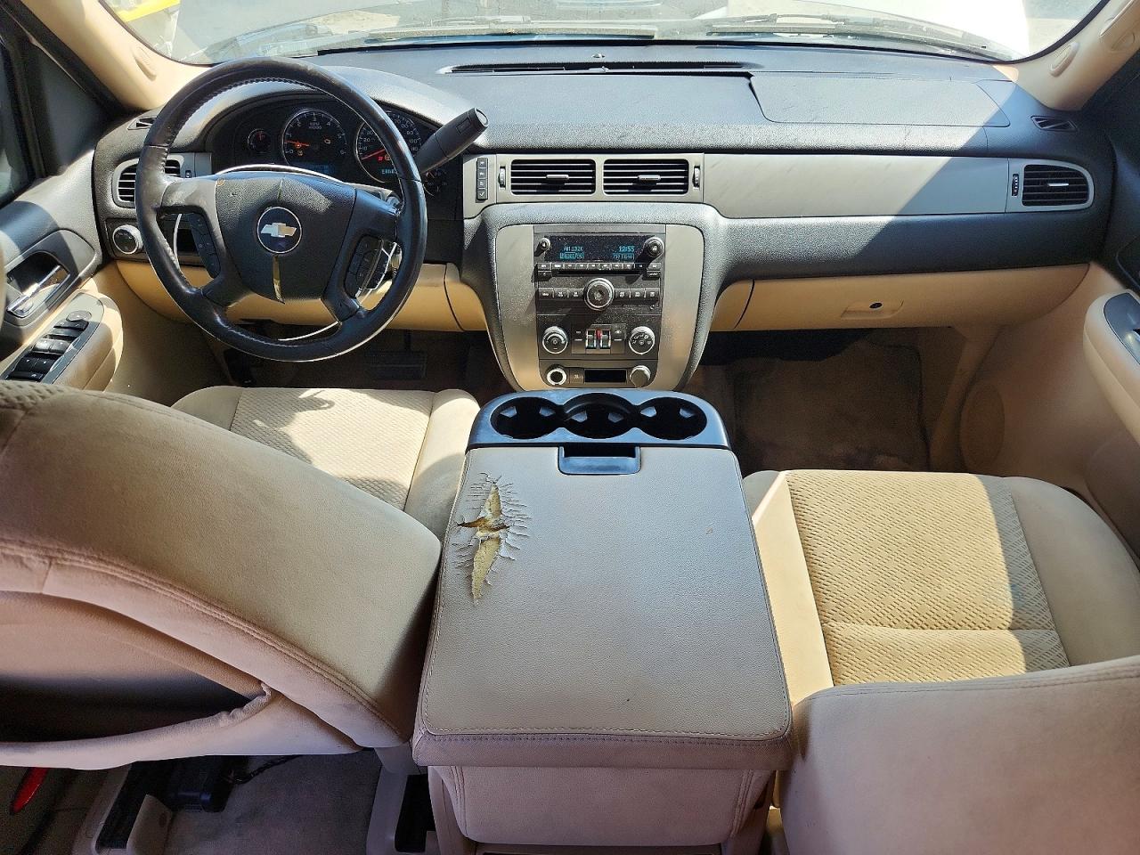 2008 Chevrolet Tahoe C1500 Tan vin: 1GNFC13C68R105511
