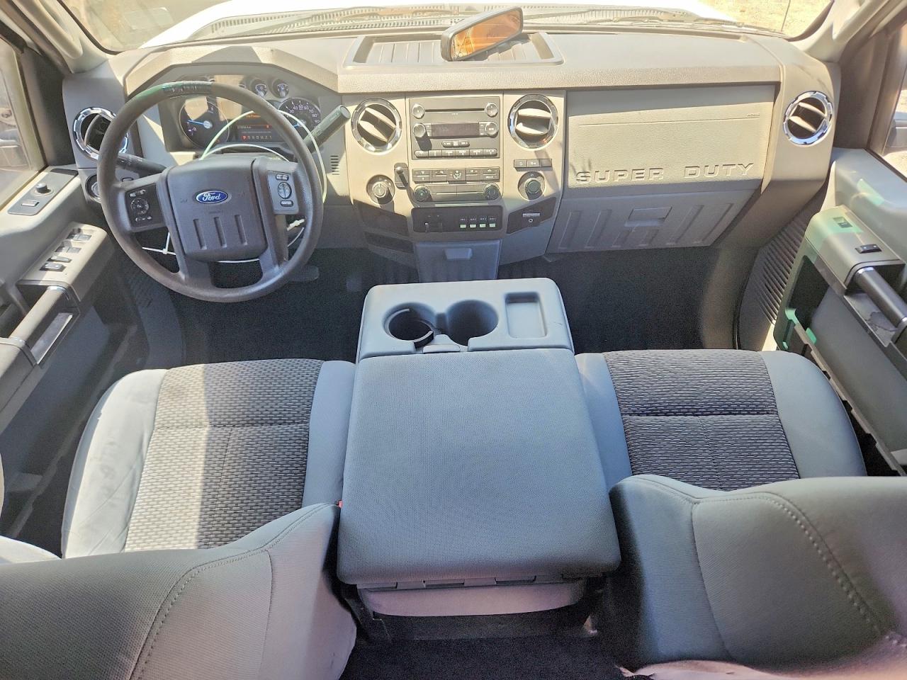 2014 Ford F250 Super Duty Белый vin: 1FT7W2BT6EEA14446