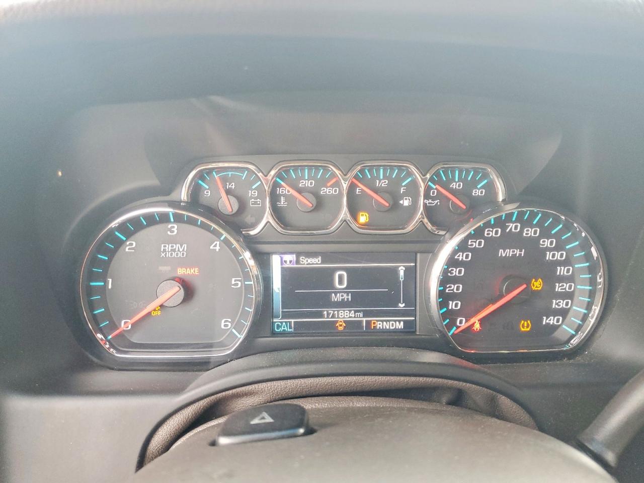 2015 Chevrolet Suburban C1500 Lt Черный vin: 1GNSCJKCXFR628365
