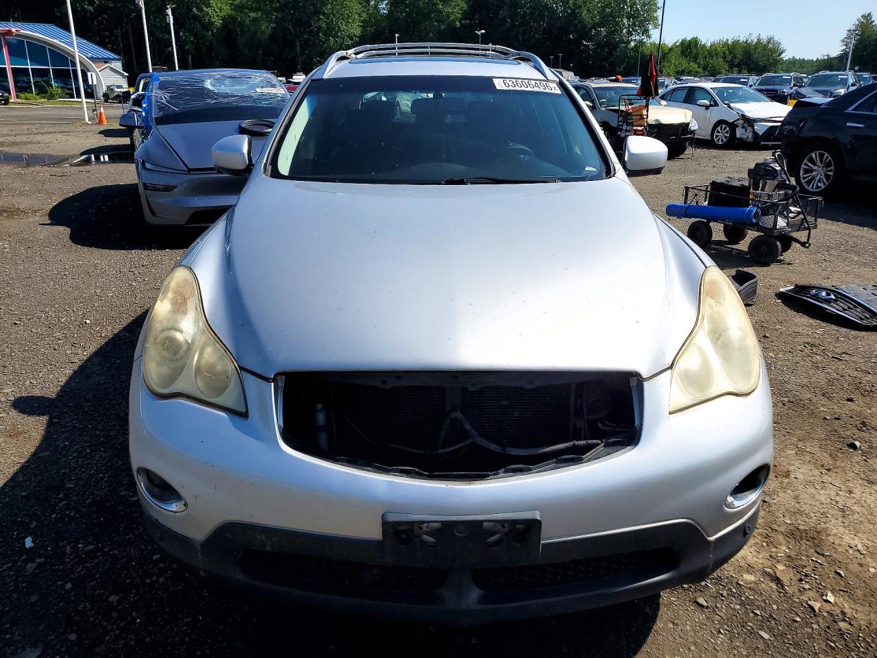 2011 Infiniti Ex35 Base Silver vin: JN1AJ0HR6BM850749