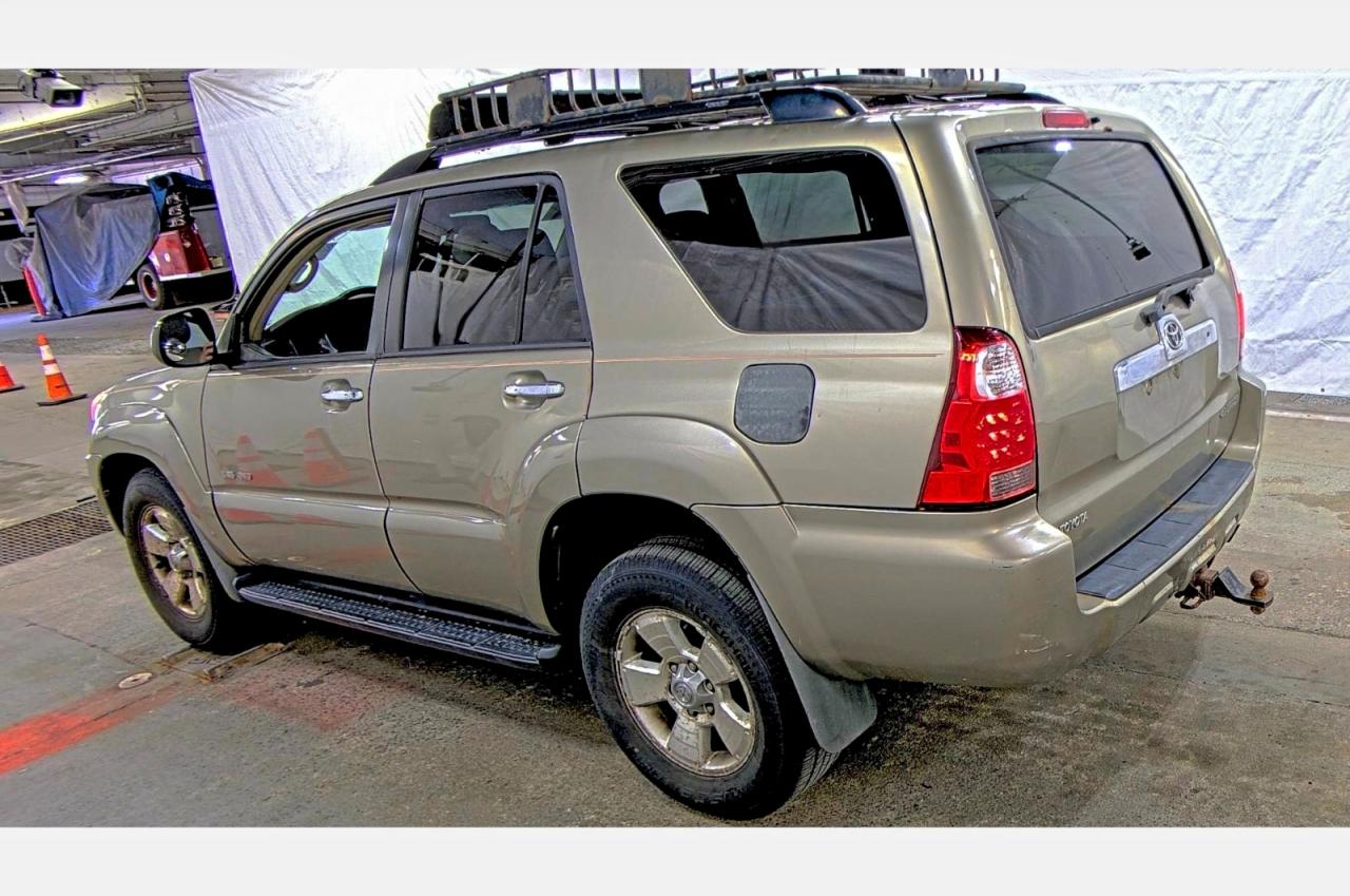 2007 Toyota 4runner Sr5 Gold vin: JTEBU14RX78092642