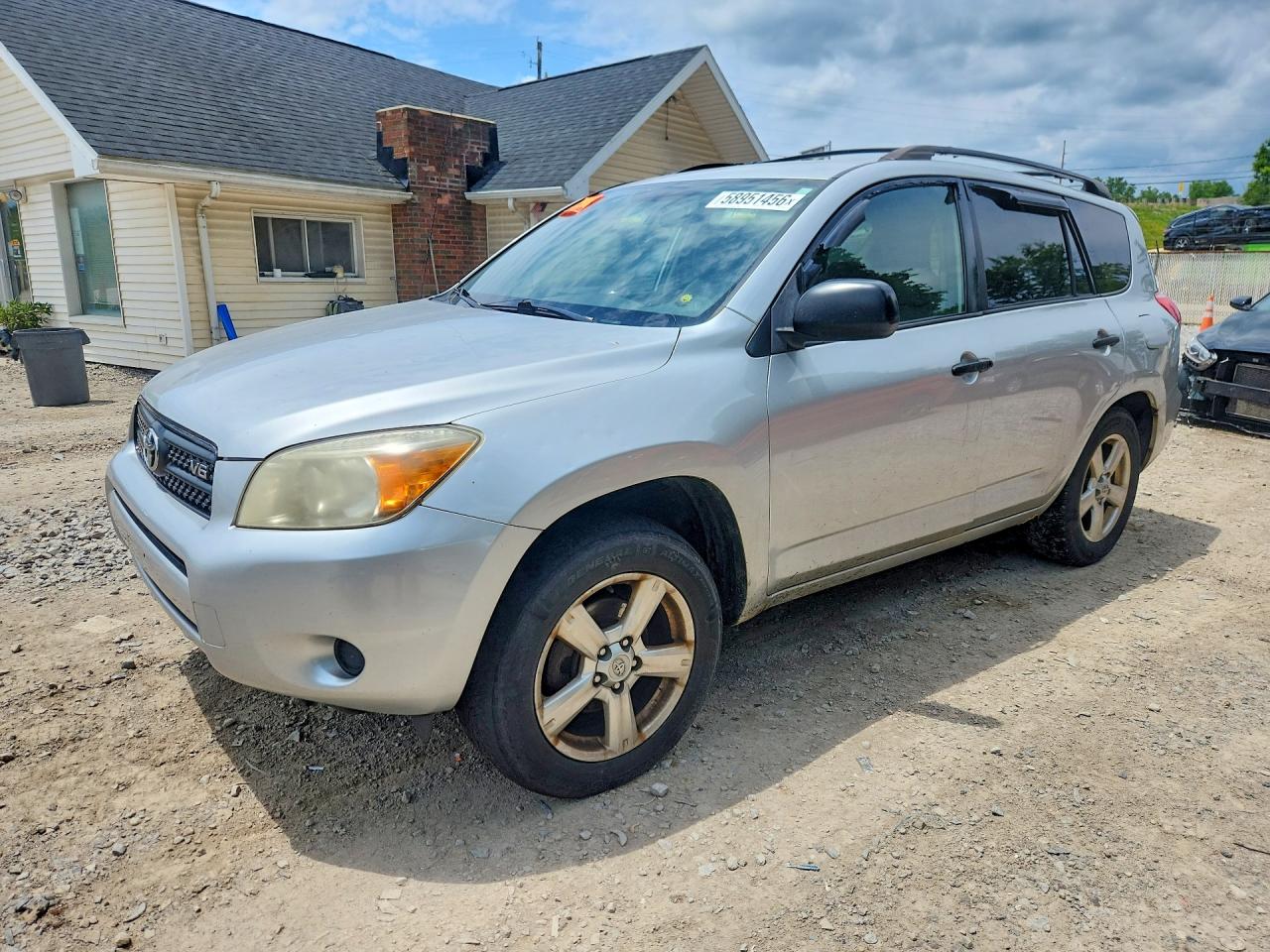 2006 Toyota Rav4 Base Silver vin: JTMZK33V566000012