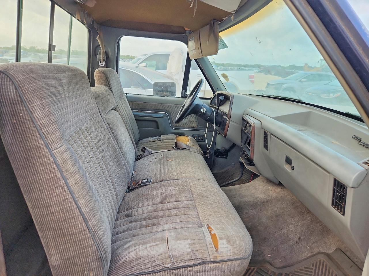 1988 Ford F150 Blue vin: 1FTEF14N5JNB10451