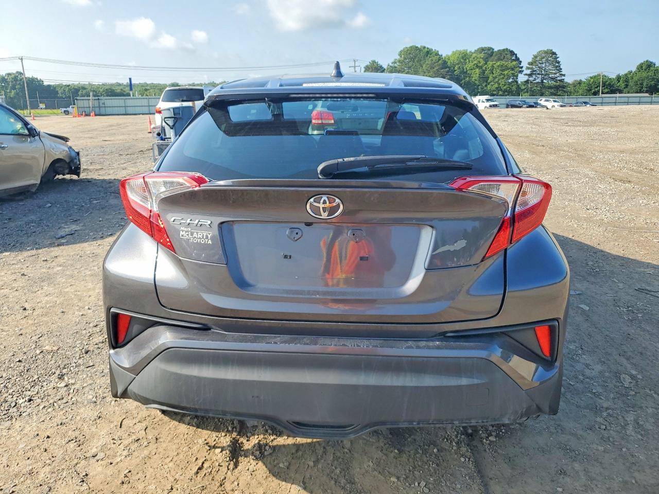 2020 Toyota C-hr Xle Gray vin: JTNKHMBX6L1077128