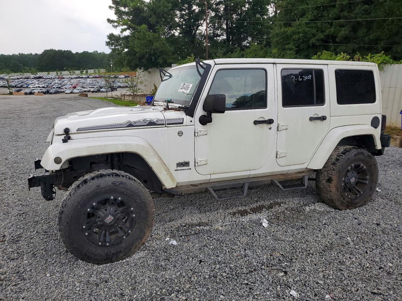 2014 Jeep Wrangler Unlimited Sahara White vin: 1C4HJWEG8EL182450