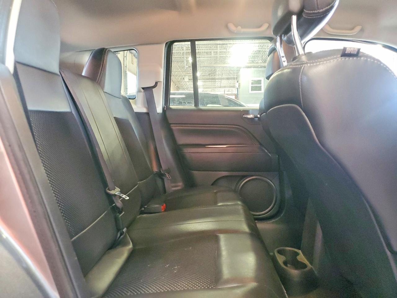 2014 Jeep Compass Latitude Серый vin: 1C4NJDEB9ED575749