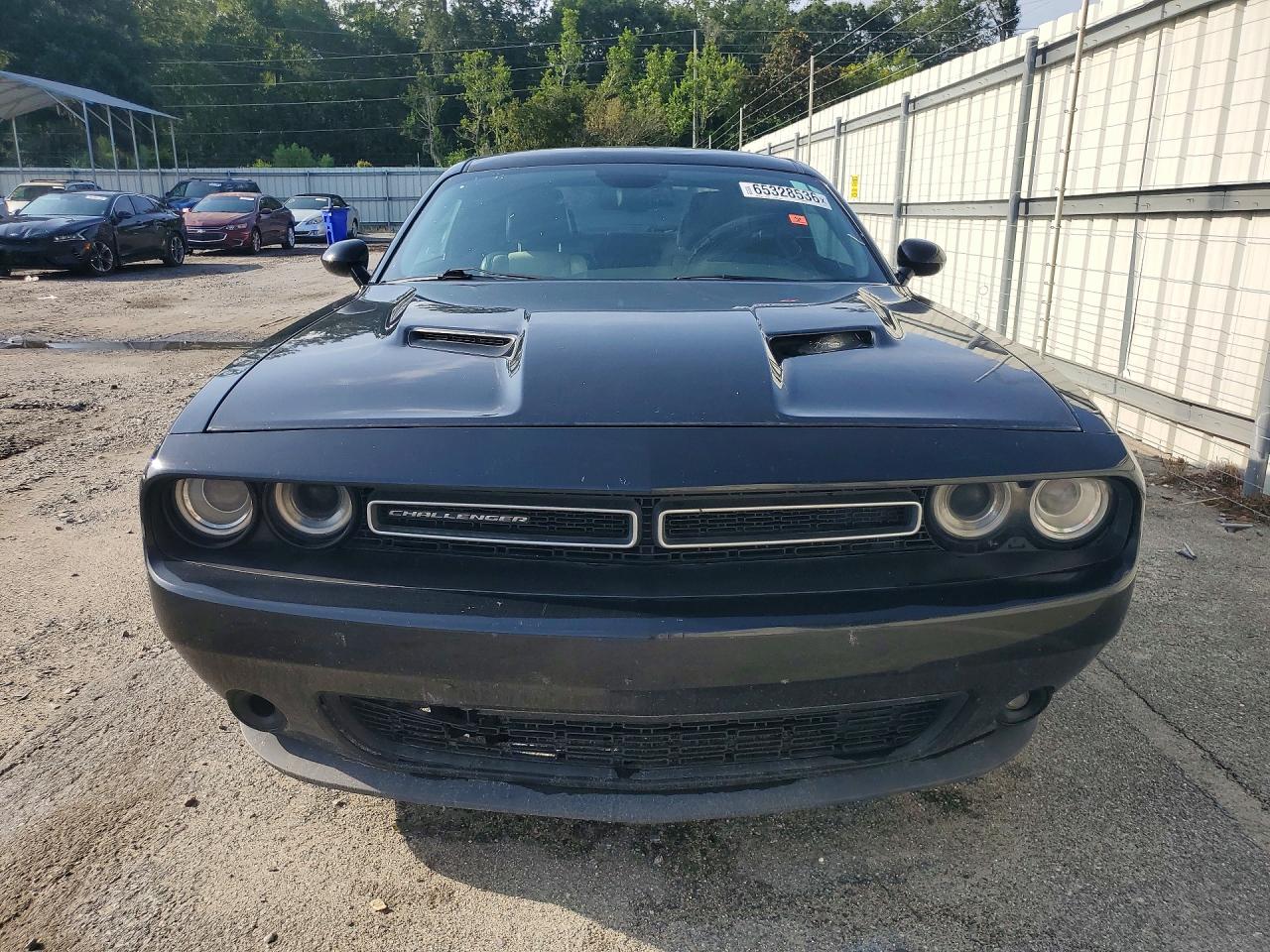 2015 Dodge Challenger Sxt Black vin: 2C3CDZATXFH710952
