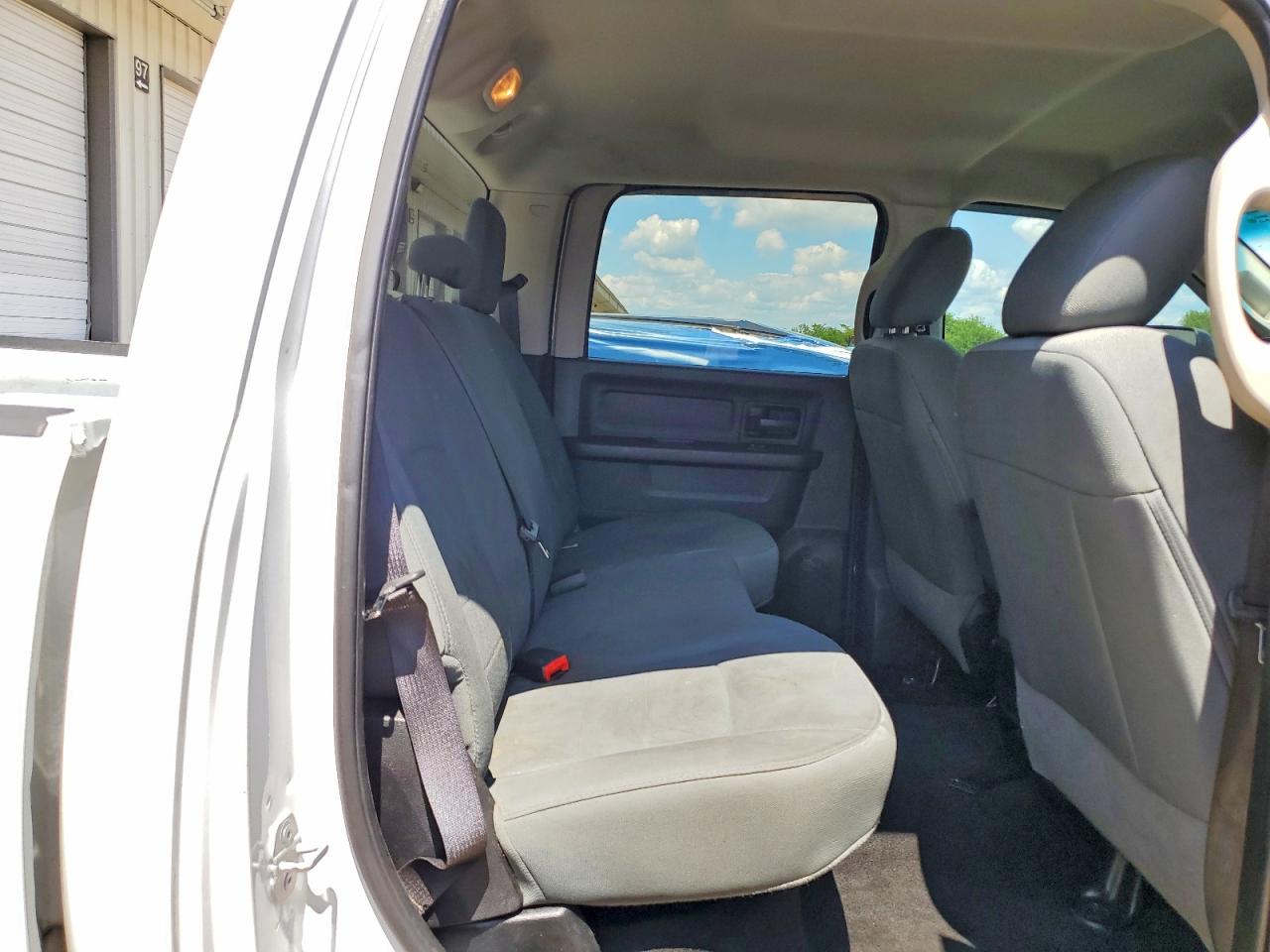 2015 Ram 2500 St White vin: 3C6UR5CJ8FG634516