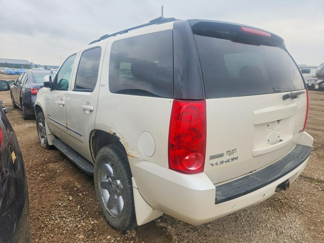 2012 Gmc Yukon Slt White vin: 1GKS2CE02CR301659