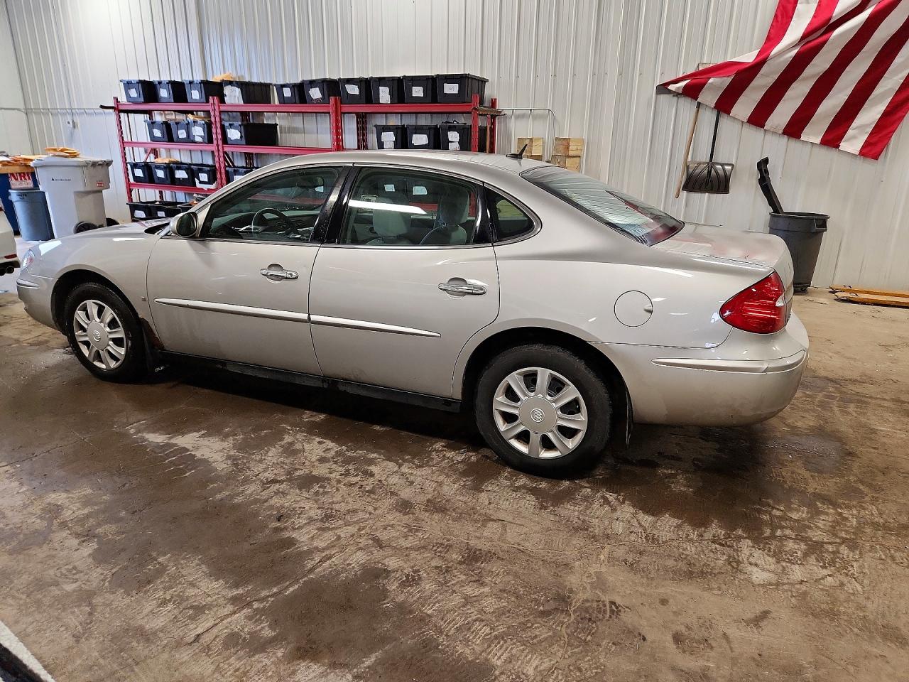 2007 Buick Lacrosse Cx Silver vin: 2G4WC582671249577