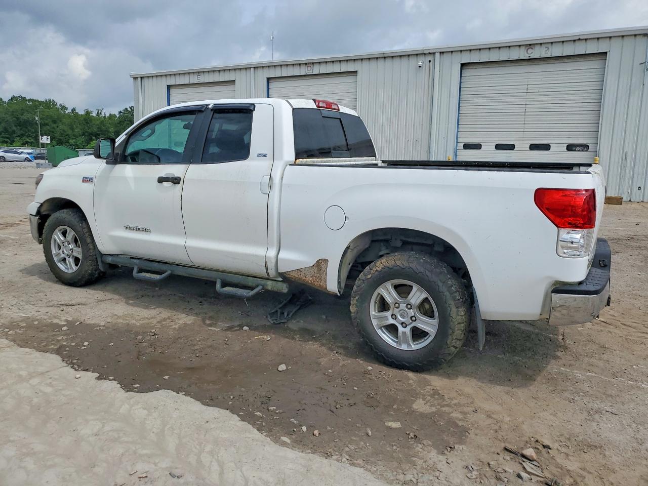 2009 Toyota Tundra Sr5 White vin: 5TFRV54129X073545