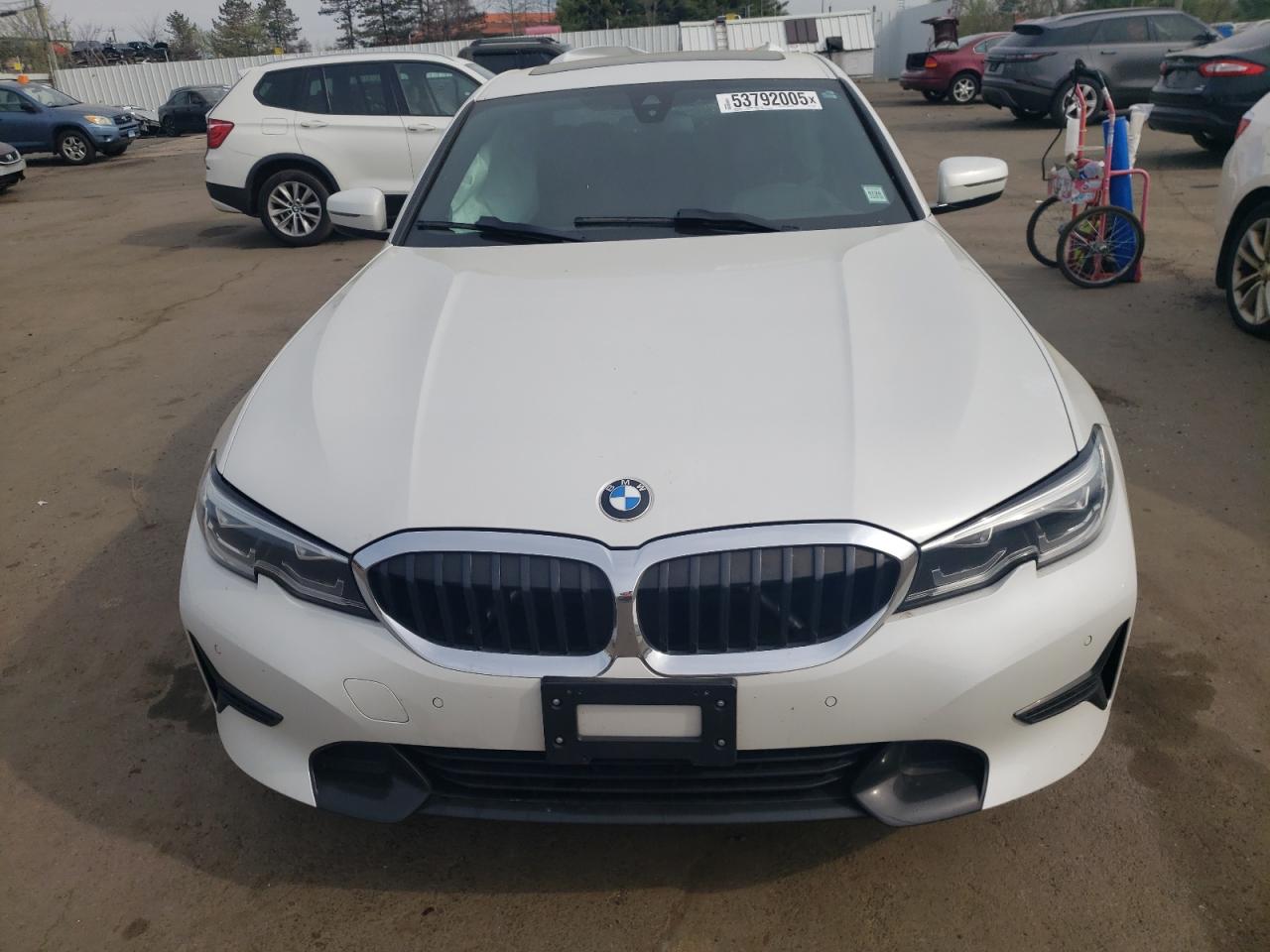 2021 Bmw 330xi    White vin: 3MW5R7J06M8B63280