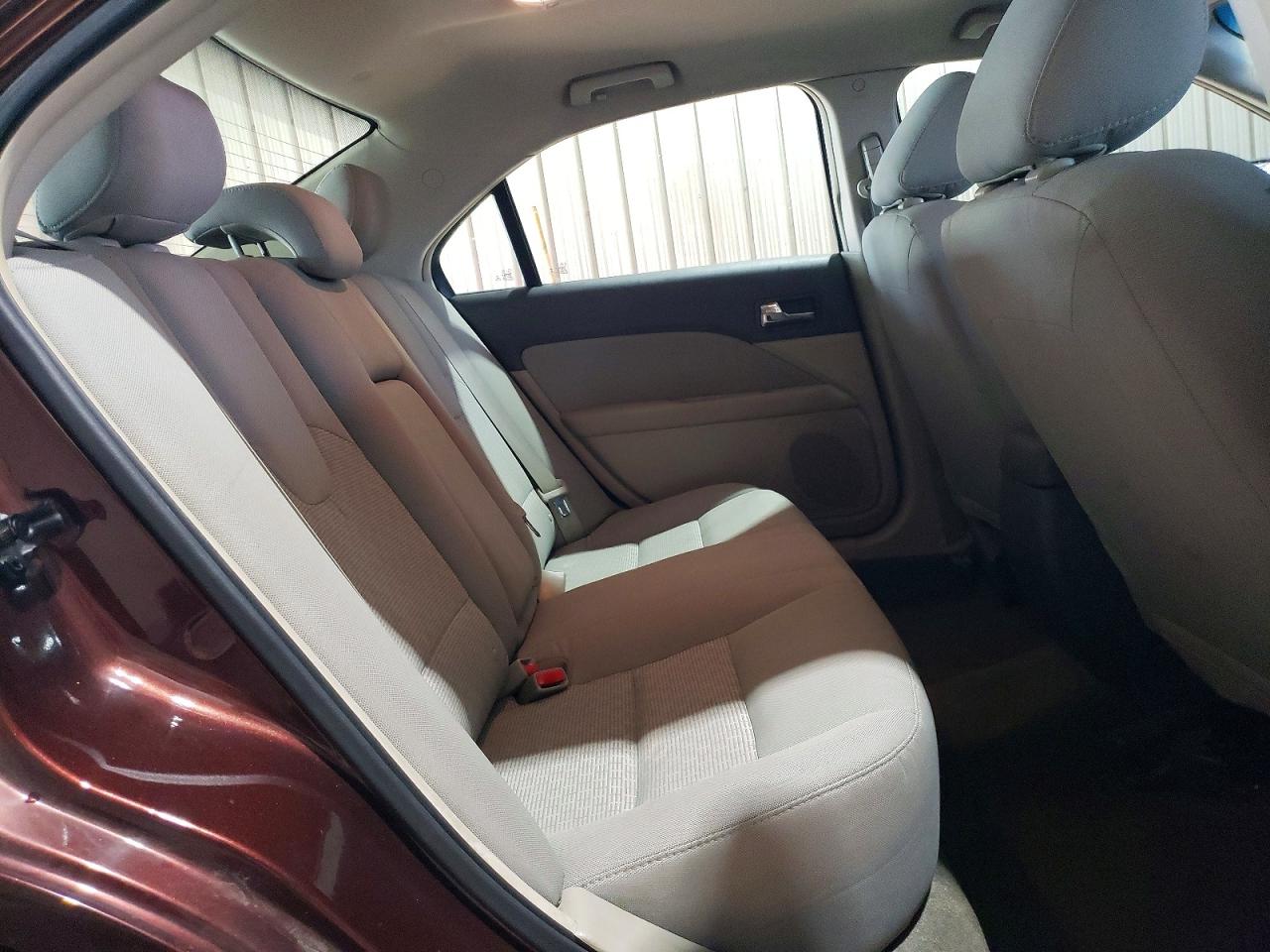 2012 Ford Fusion S Burgundy vin: 3FAHP0GA7CR202860