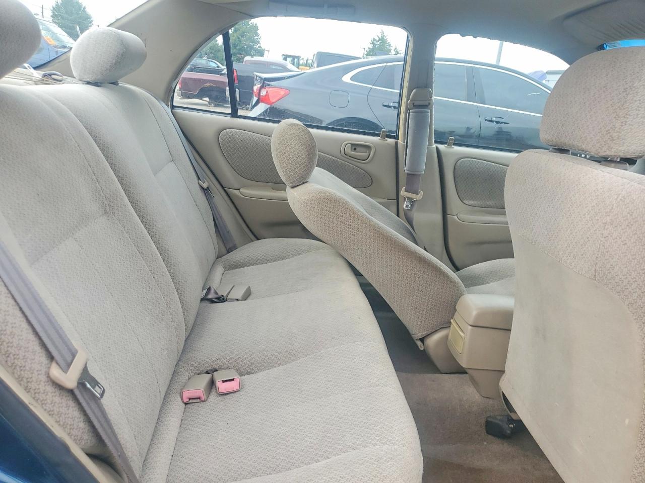 2000 Toyota Corolla Ve Blue vin: 2T1BR12E8YC330807