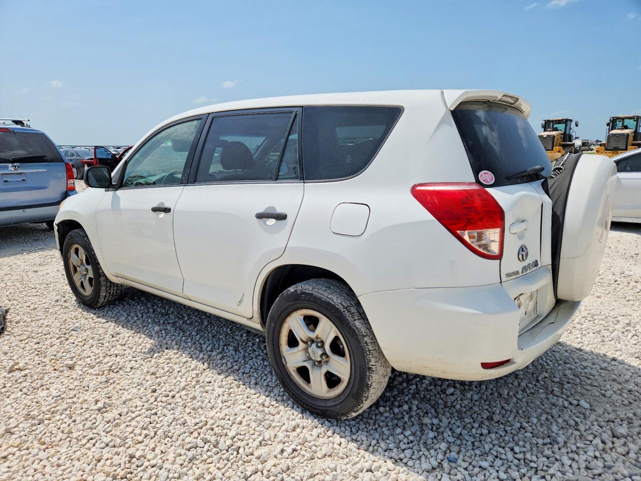 2008 Toyota Rav4 Base White vin: JTMBK33V985043746