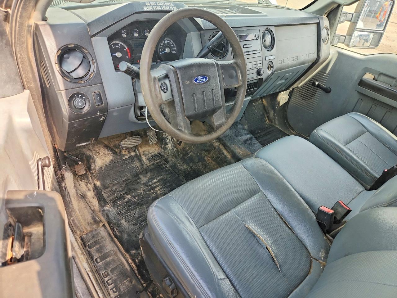 2015 Ford F350 Super Duty White vin: 1FT8W3CT0FEC37382