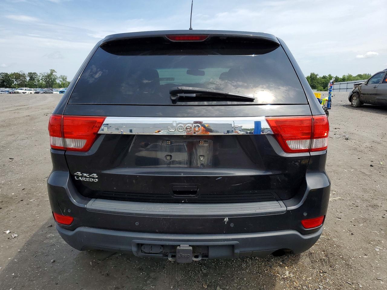 2011 Jeep Grand Cherokee Laredo Black vin: 1J4RR4GG8BC544670