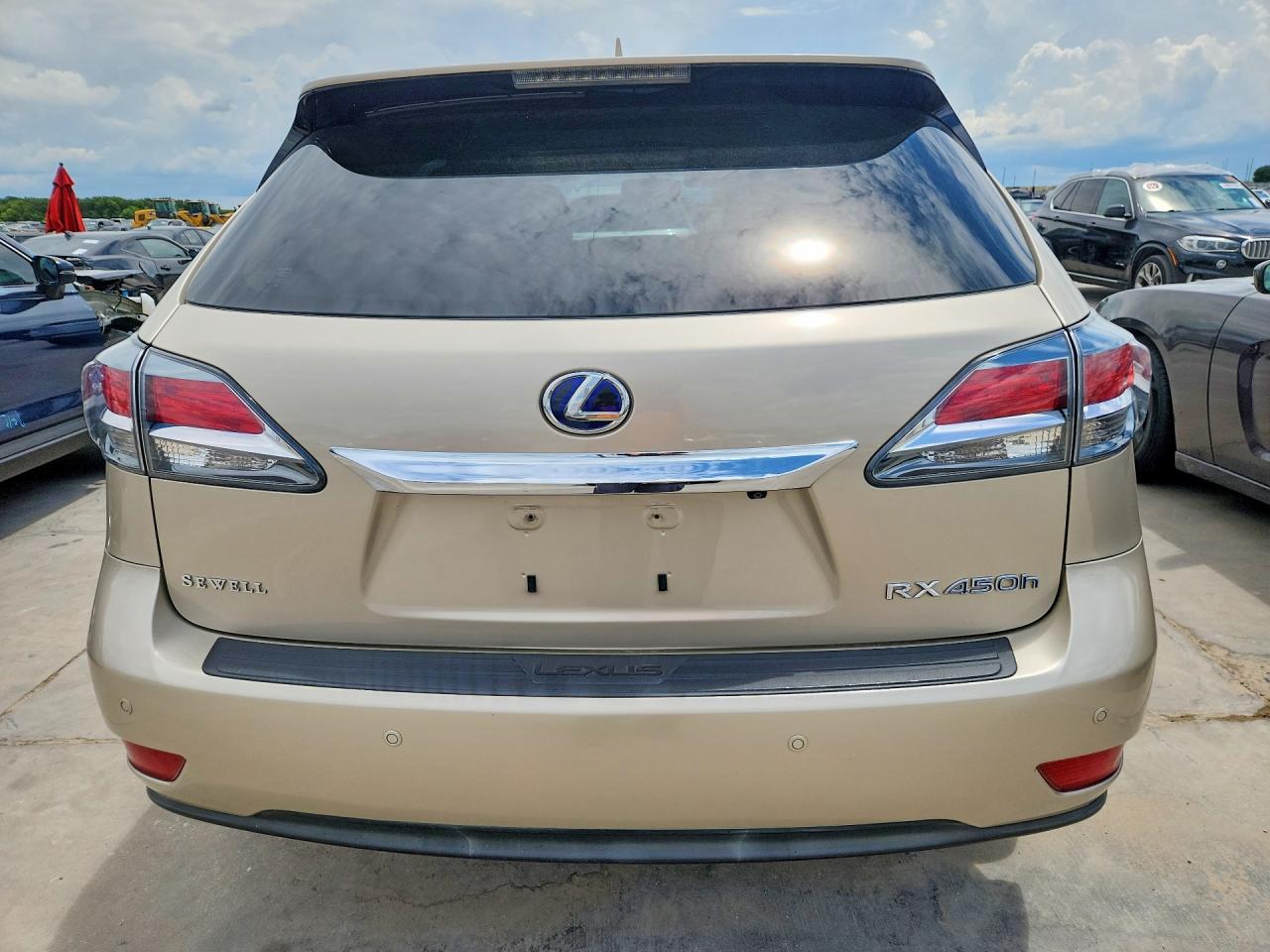 2013 Lexus Rx 450h Gold vin: JTJZB1BA2D2412246