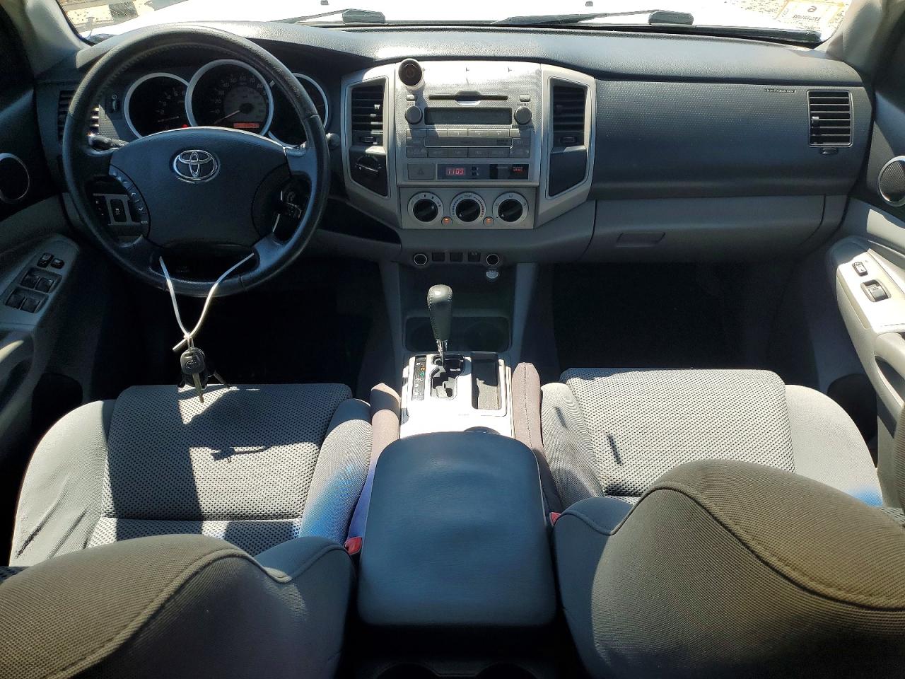 2010 Toyota Tacoma Double Cab Long Bed White vin: 3TMMU4FN9AM022884