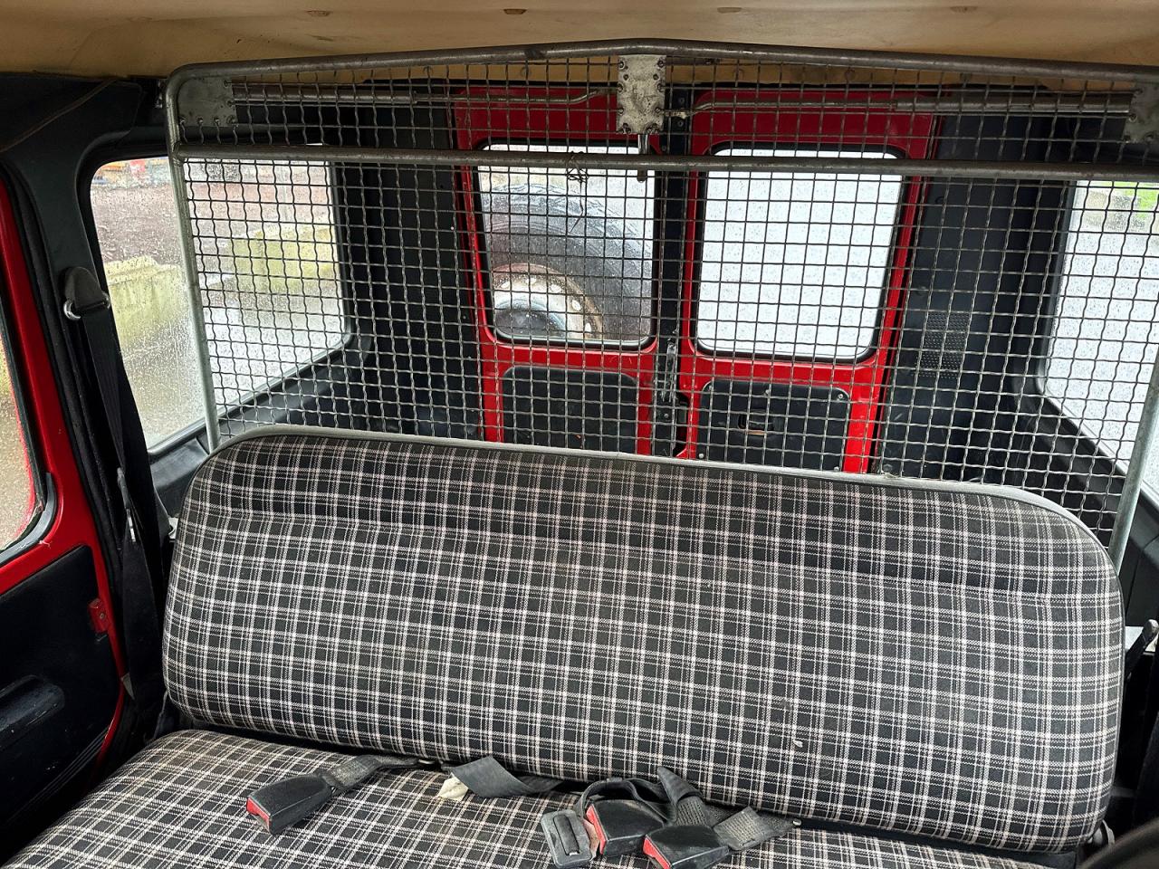 1982 Mercedes Benz 300 Red vin: 46023117014409