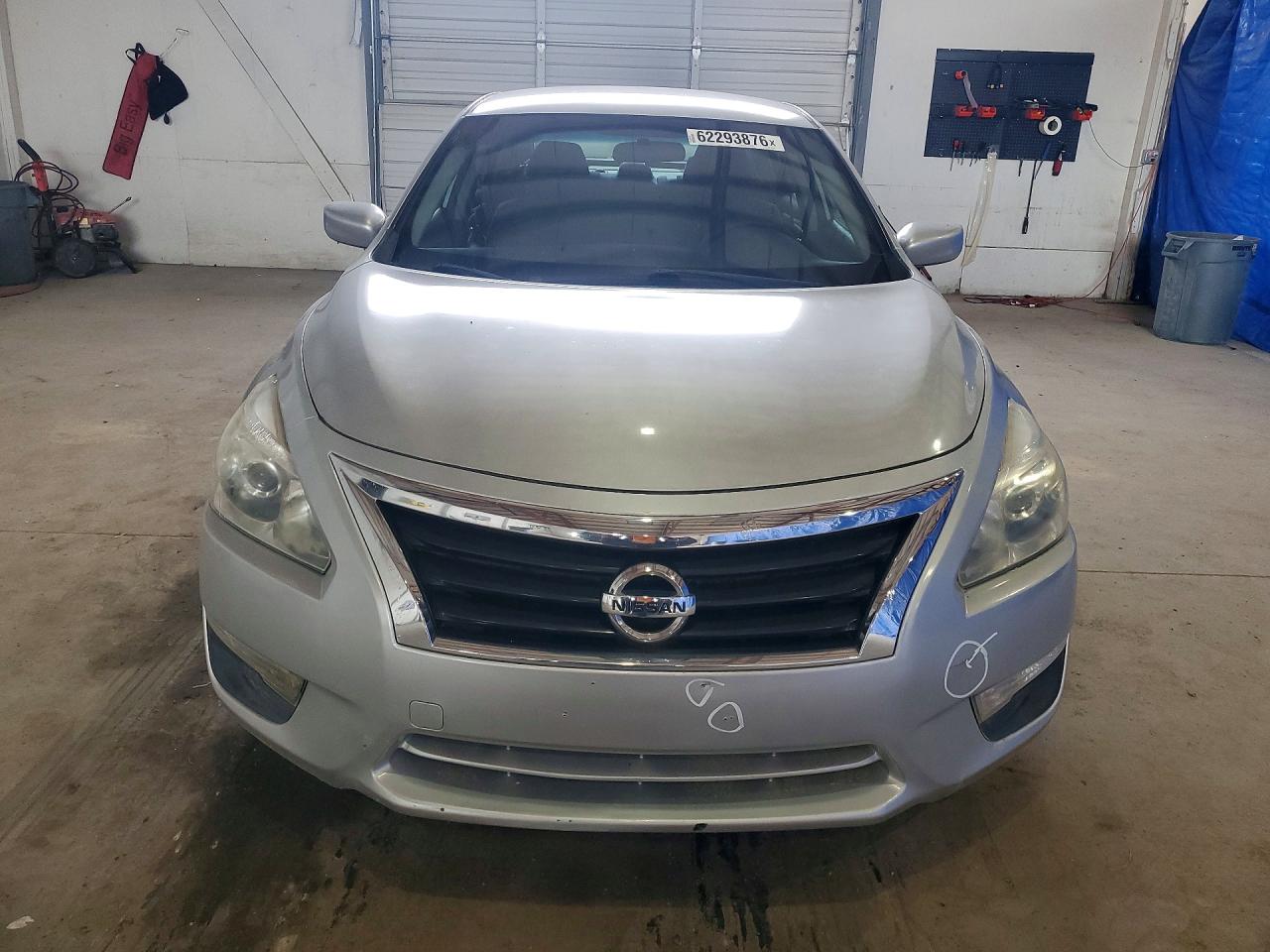2015 Nissan Altima 2.5 S Silver vin: 1N4AL3AP1FN390634