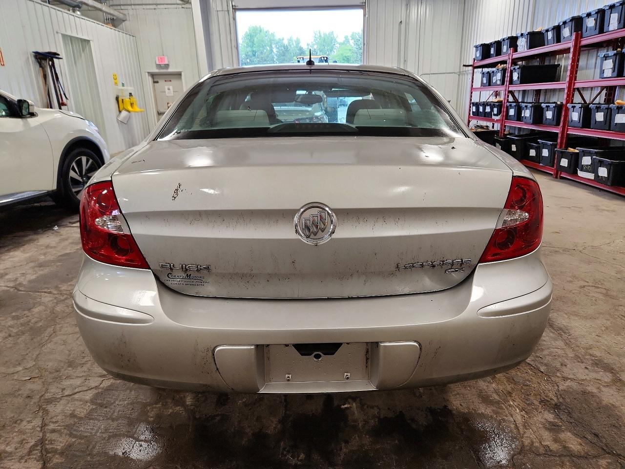 2007 Buick Lacrosse Cx Silver vin: 2G4WC582671249577