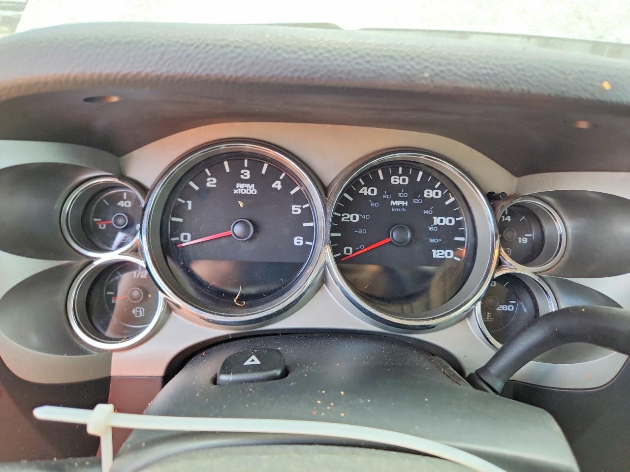2007 Chevrolet Silverado K1500 Crew Cab White vin: 2GCEK13CX71590573