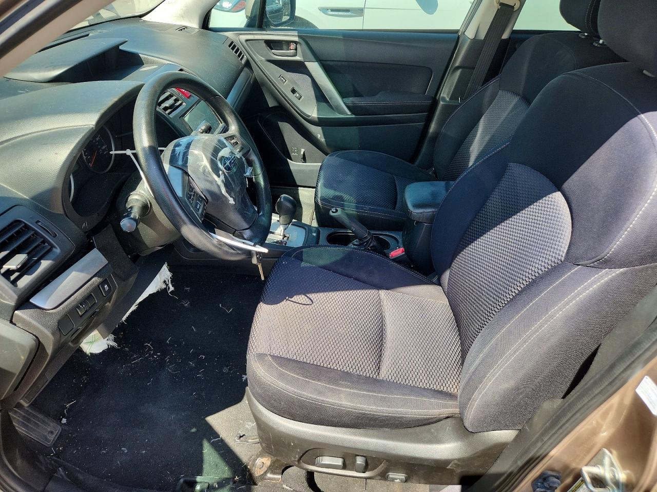 2015 Subaru Forester 2.5i Premium Tan vin: JF2SJADC0FH441865