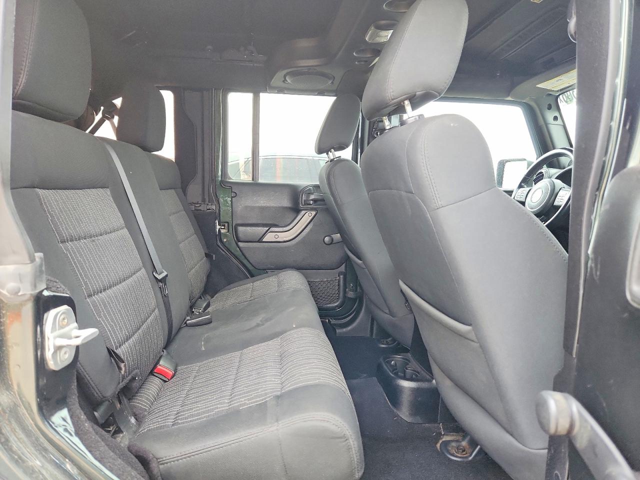 2012 Jeep Wrangler Unlimited Sport Green vin: 1C4BJWDG3CL100399