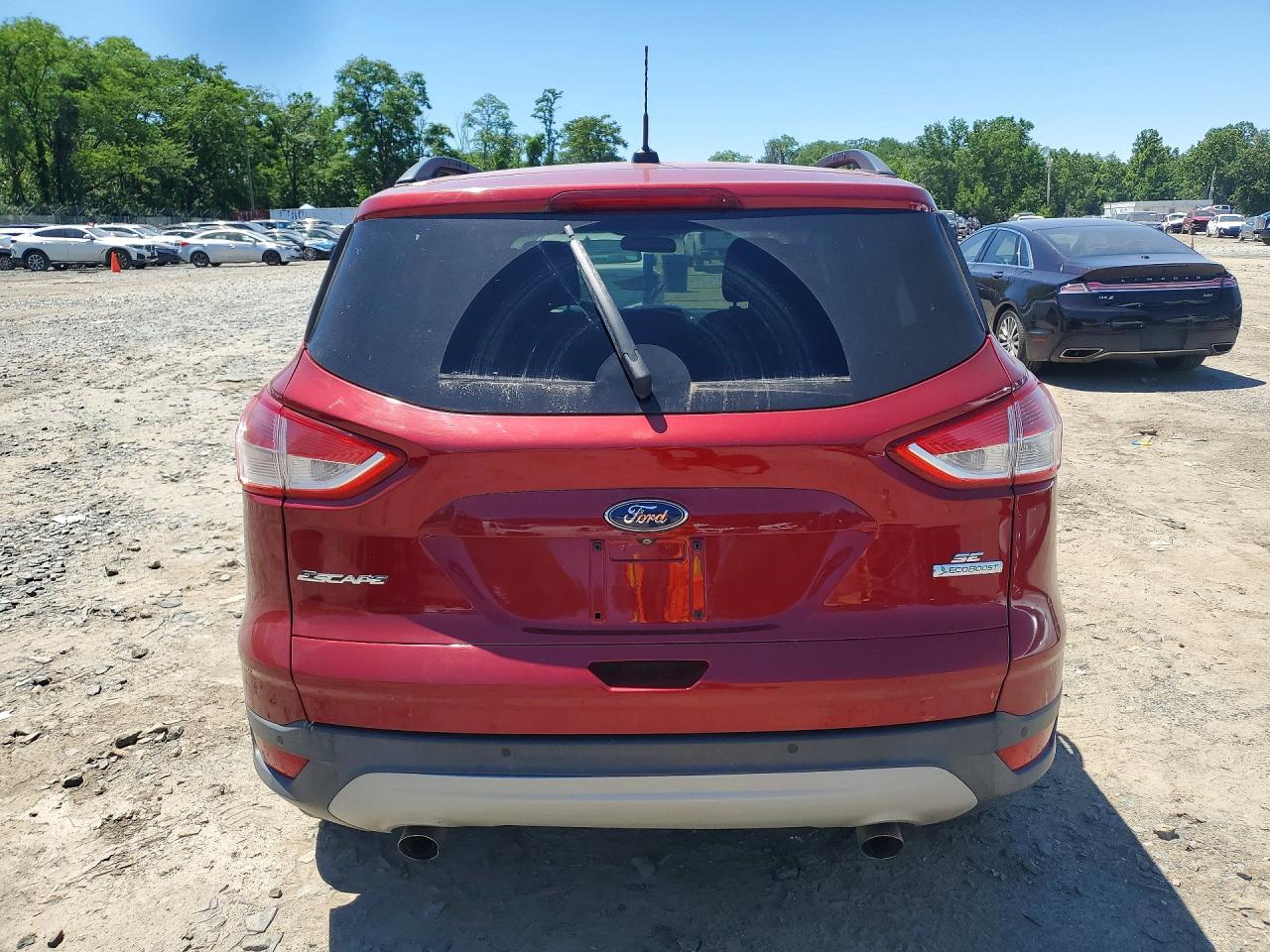2014 Ford Escape Red vin: 1FMCU0GX4EUA68964