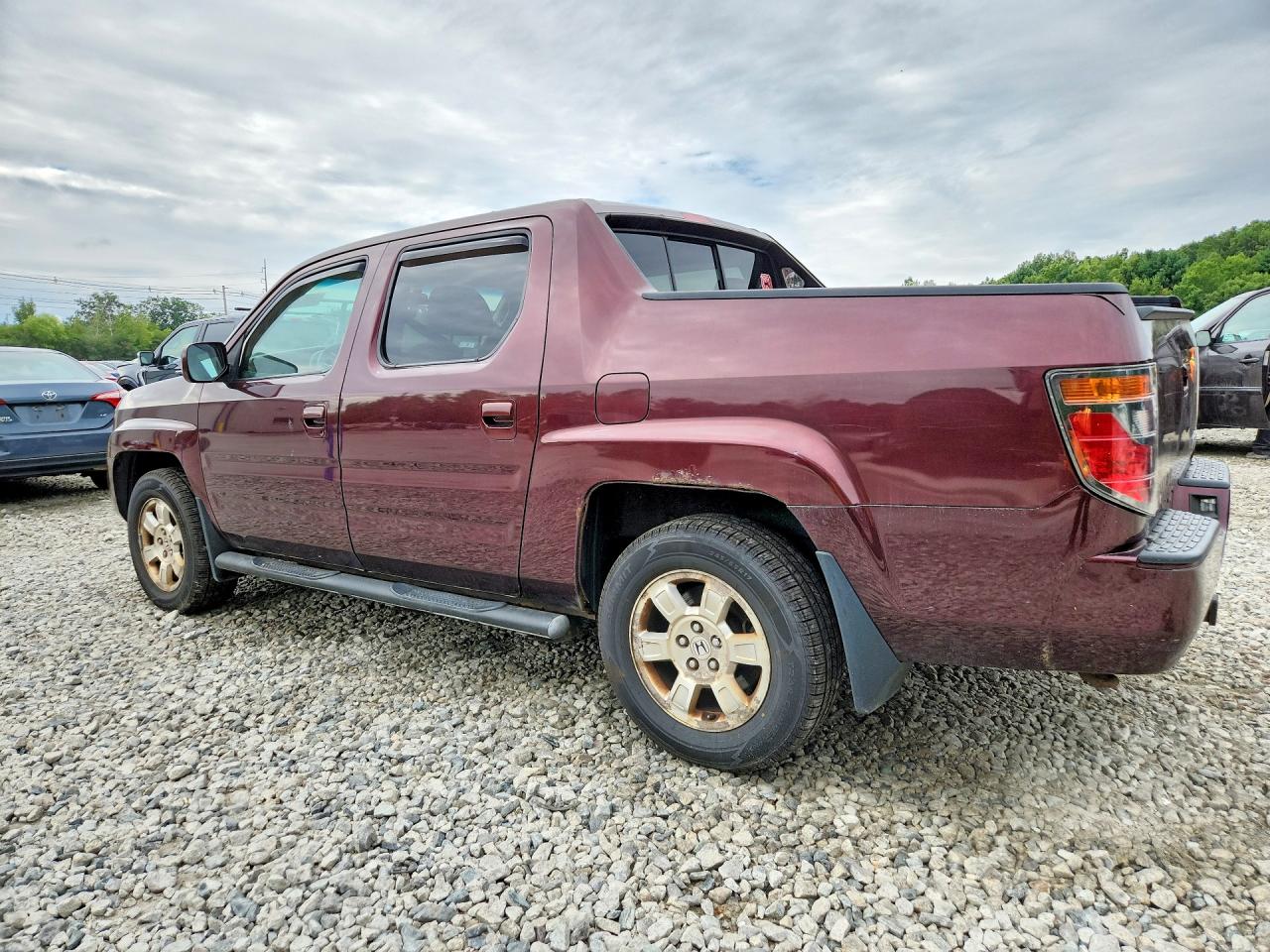 2008 Honda Ridgeline Rts Maroon vin: 2HJYK16418H539159