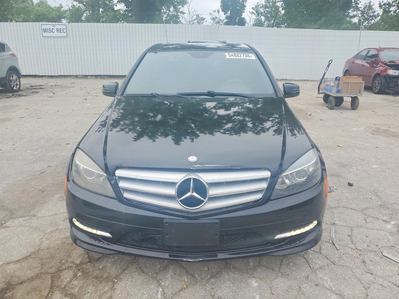 2011 Mercedes-benz C 300 4matic Черный vin: WDDGF8BB0BR157946