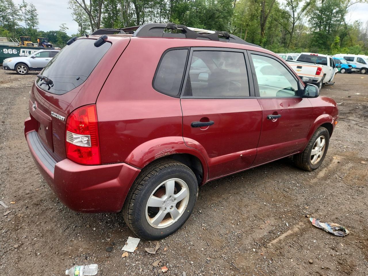 2005 Hyundai Tucson Gl Burgundy vin: KM8JM12B25U145713