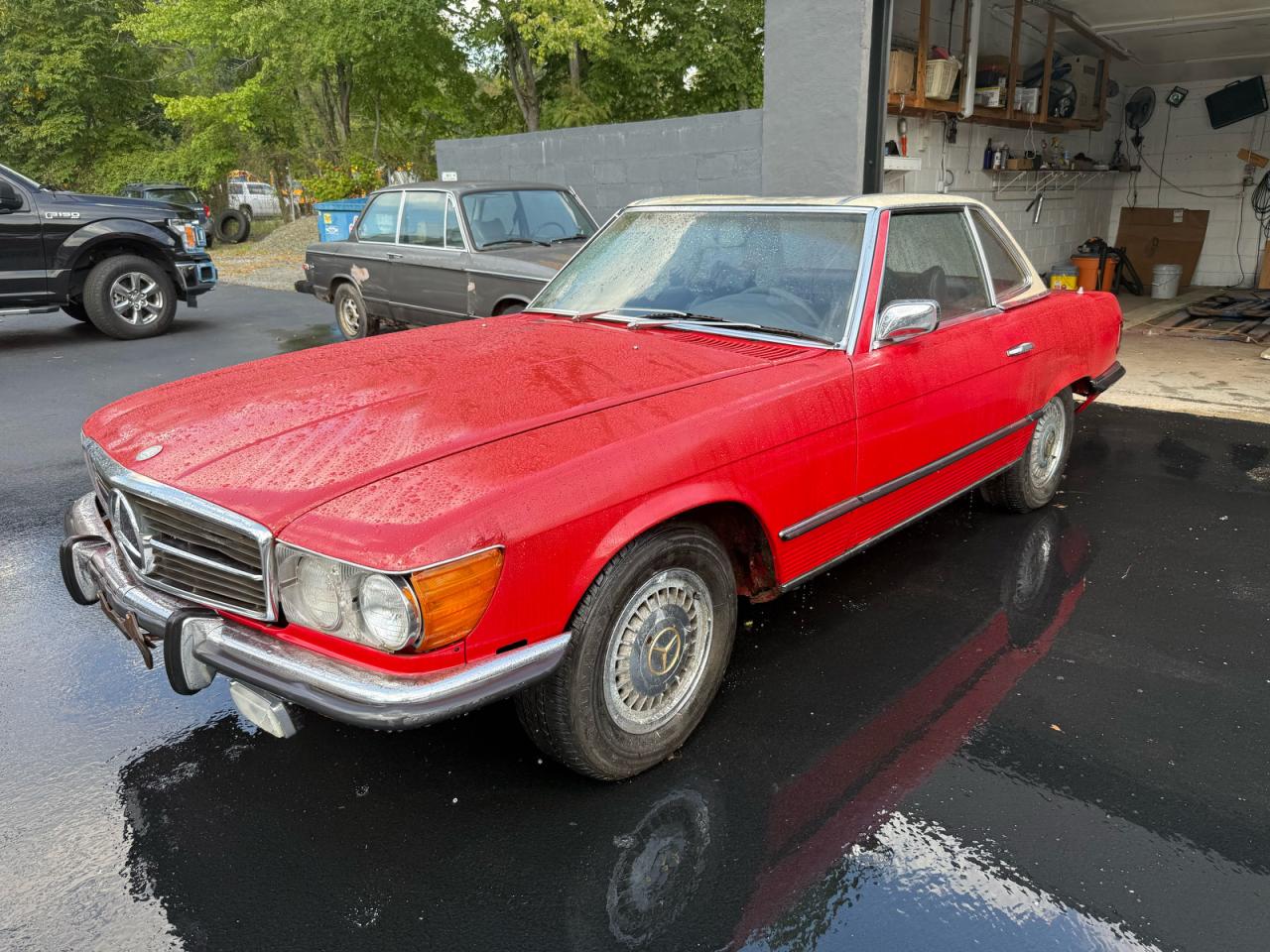 1972 Mercedes Benz 350sl Red vin: 10704412001287