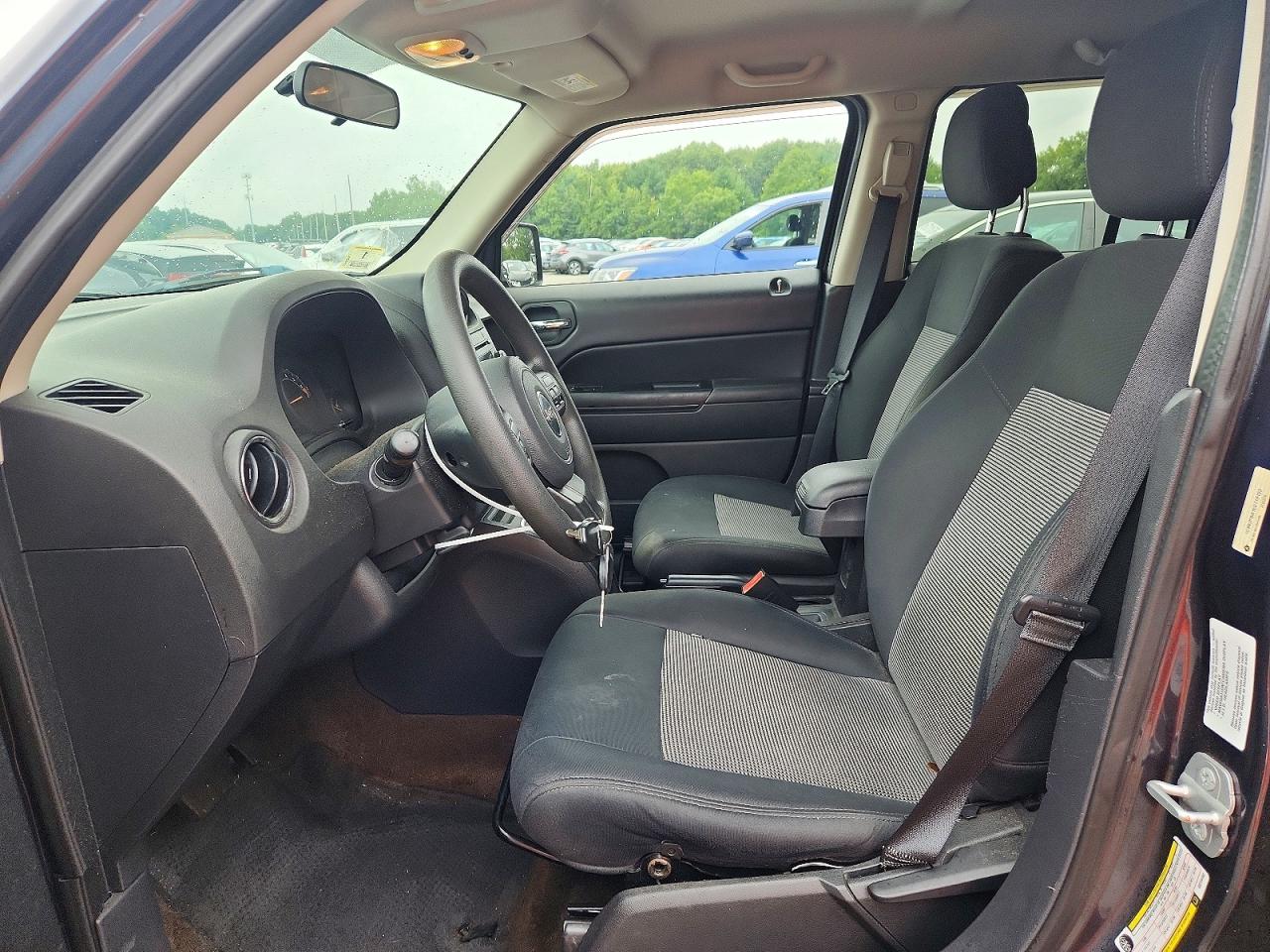 2014 Jeep Patriot Sport Gray vin: 1C4NJPBA1ED719193