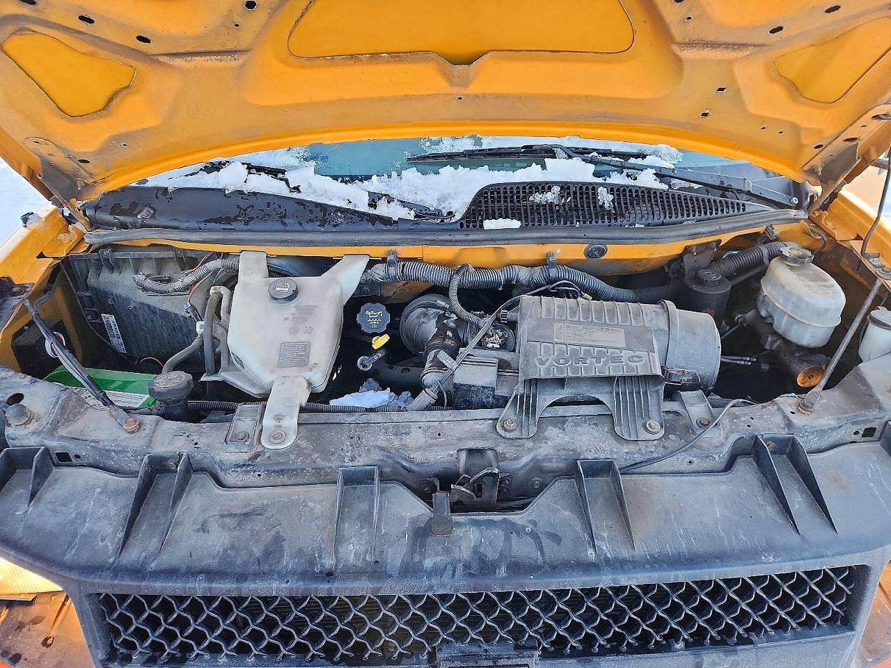 2010 Chev Express Cutaway G3500 Желтый vin: 1GB6G2AG0A1165267