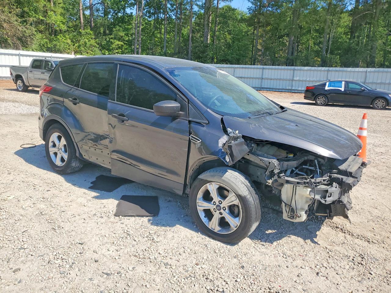 2015 Ford Escape S Gray vin: 1FMCU0F7XFUA74660