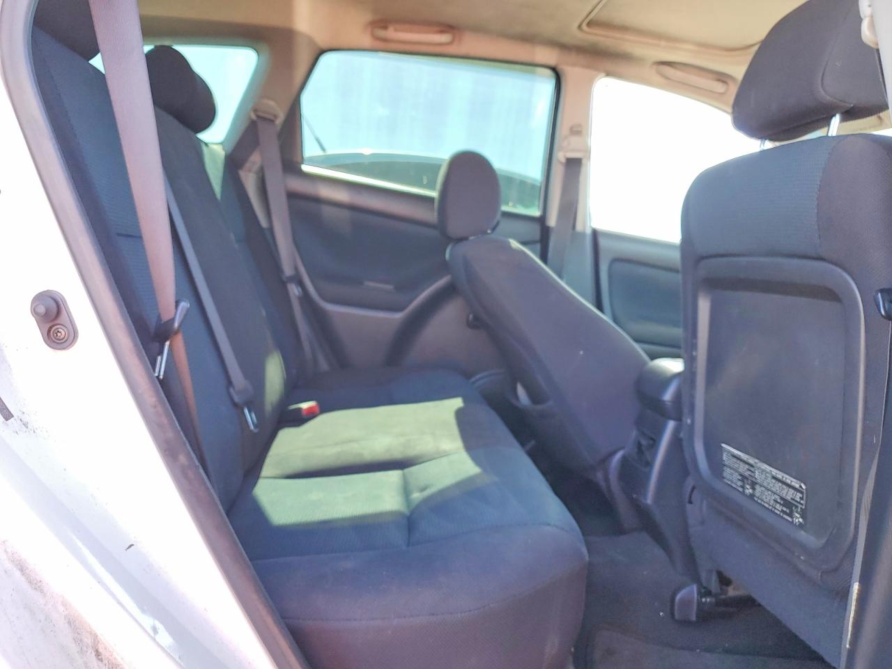 2006 Toyota Corolla Matrix Xr Белый vin: 2T1KR30E06C573863