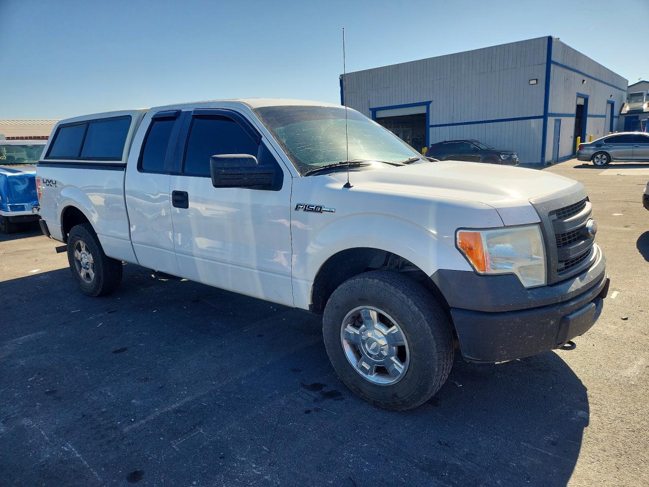 2013 Ford F150 Super Cab White vin: 1FTFX1EF4DKF16140